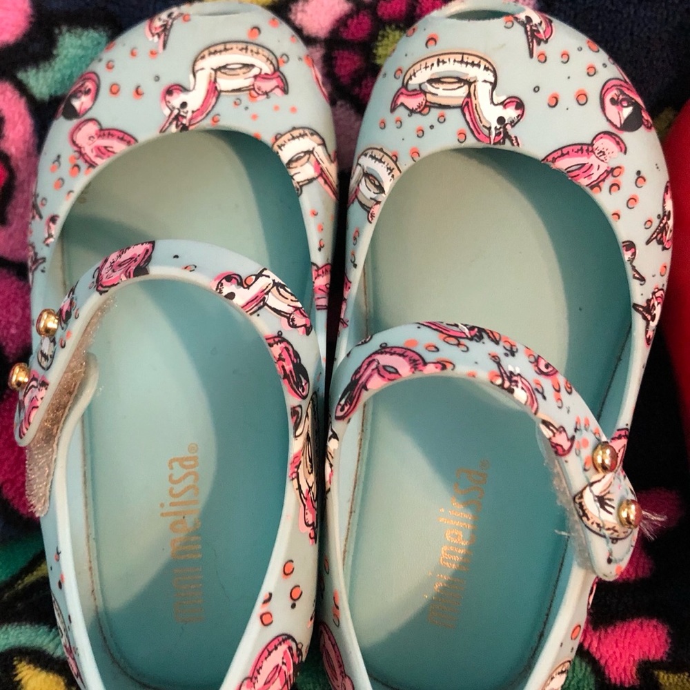EUC size 6 Mini Melissa shoes